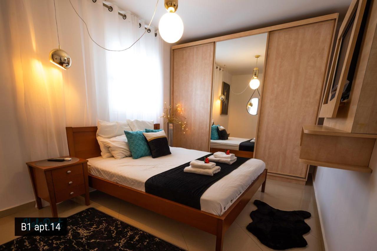 Palmore Apartment