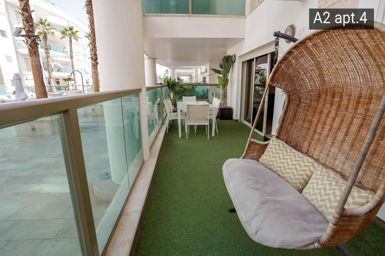 Palmore Apartment *
